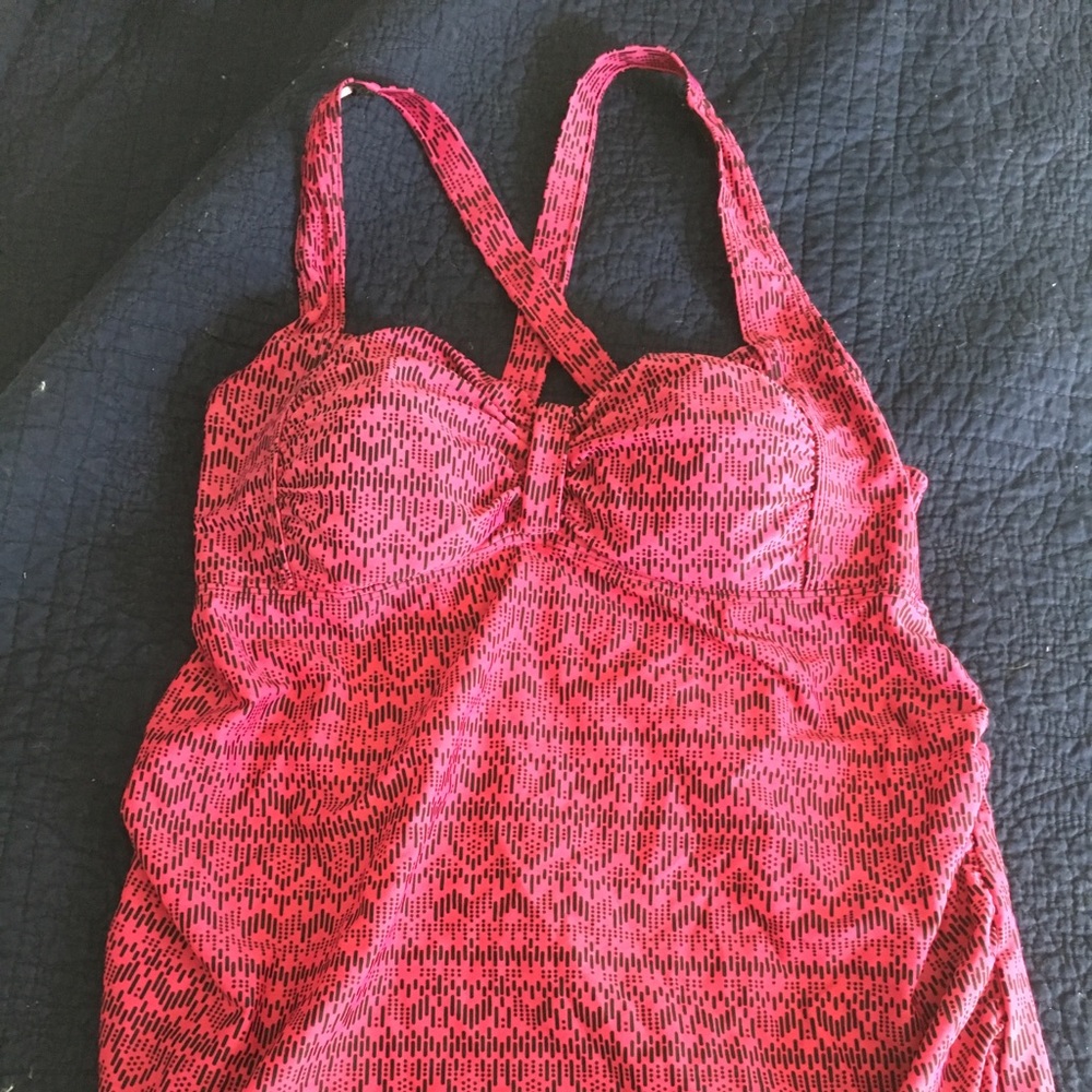 Motherhood maternity tankini top M